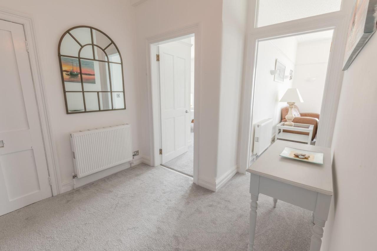 Pier View Apartment Totland  Ngoại thất bức ảnh
